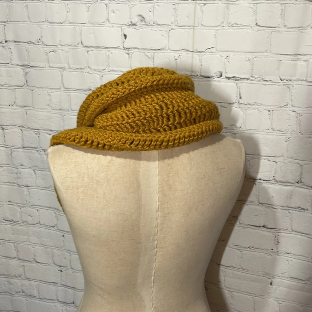 Cozy Yellow knit infinity scarf and matching hat